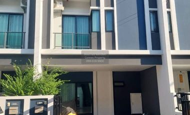For rent 3 bedrooms townhouse in Lam Luk Ka, Pathum Thani