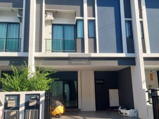 For rent 3 bedrooms townhouse in Lam Luk Ka, Pathum Thani
