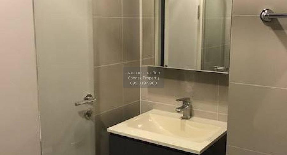 Condo en alquiler de 1 habitaciones en Khlong San, Bangkok