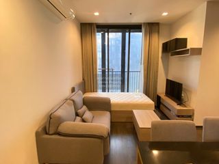 For rent 2 bedrooms condo in Huai Khwang, Bangkok