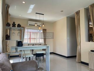 For rent 3 bedrooms house in Khlong Sam Wa, Bangkok