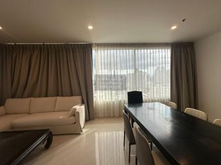 For rent 2 bedrooms condo in Sathon, Bangkok