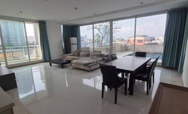 For rent 3 ベッドルーム condo in Sathon, Bangkok