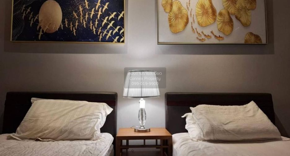 For rent 2 bedrooms condo in Pathum Wan, Bangkok