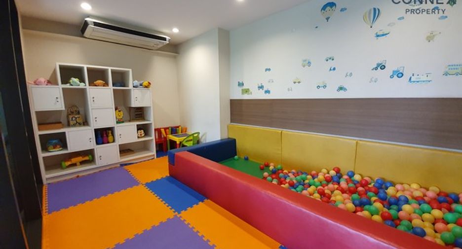 Wohnung zur Miete mit 2 Zimmer in Watthana, Bangkok
