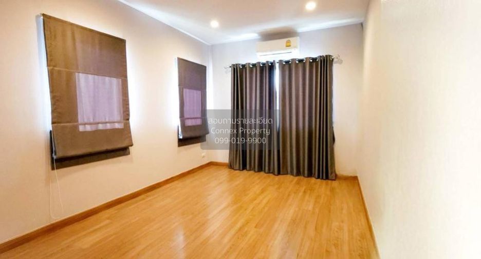 Haus zur Miete mit 3 Zimmer in Thung Khru, Bangkok