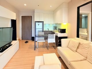 For rent 3 bedrooms condo in Khlong San, Bangkok