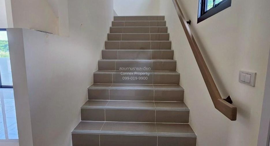 Local comercial en alquiler de 1 habitaciones en Mueang Pathum Thani, Pathum Thani