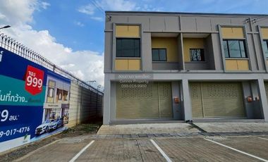 Local comercial en alquiler de 1 habitaciones en Mueang Pathum Thani, Pathum Thani