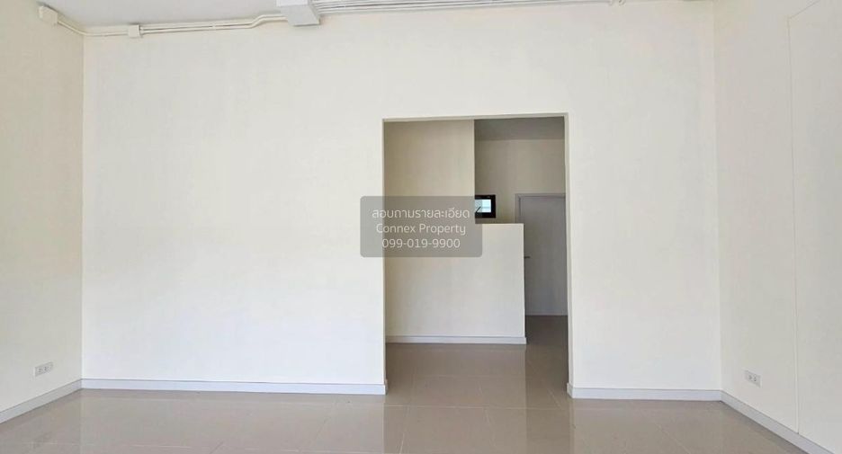 Local comercial en alquiler de 1 habitaciones en Mueang Pathum Thani, Pathum Thani