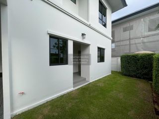 出租 4 卧室 独立屋 在 Bang Khen, 曼谷