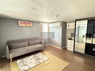 For rent 3 bedrooms condo in Huai Khwang, Bangkok