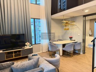 For rent 3 bedrooms condo in Huai Khwang, Bangkok