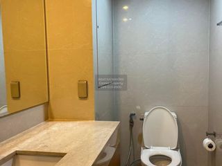 For rent 1 bed condo in Yan Nawa, Bangkok