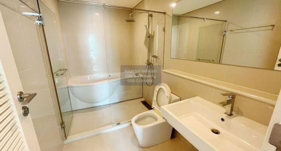 Condo en alquiler de 4 habitaciones en Watthana, Bangkok