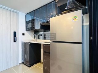 For rent 1 bed condo in Bang Rak, Bangkok