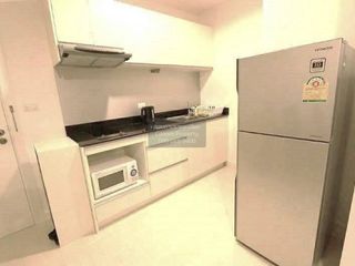 For rent 1 bed condo in Phaya Thai, Bangkok