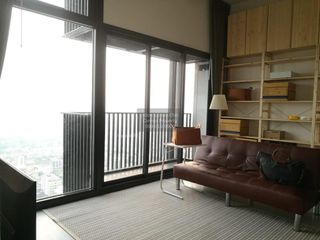 For rent 2 bedrooms condo in Phra Khanong, Bangkok