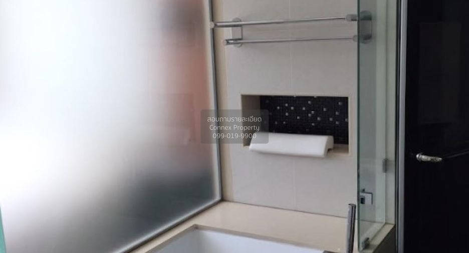 Wohnung zur Miete mit 2 Zimmer in Khlong Toei, Bangkok