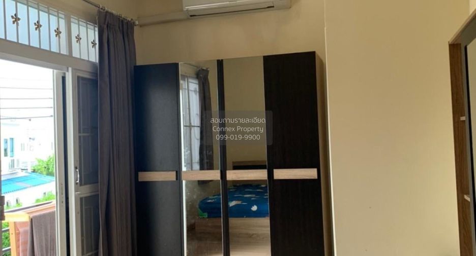 出租 4 卧室 联排别墅 在 Bang Phli, Samut Prakan