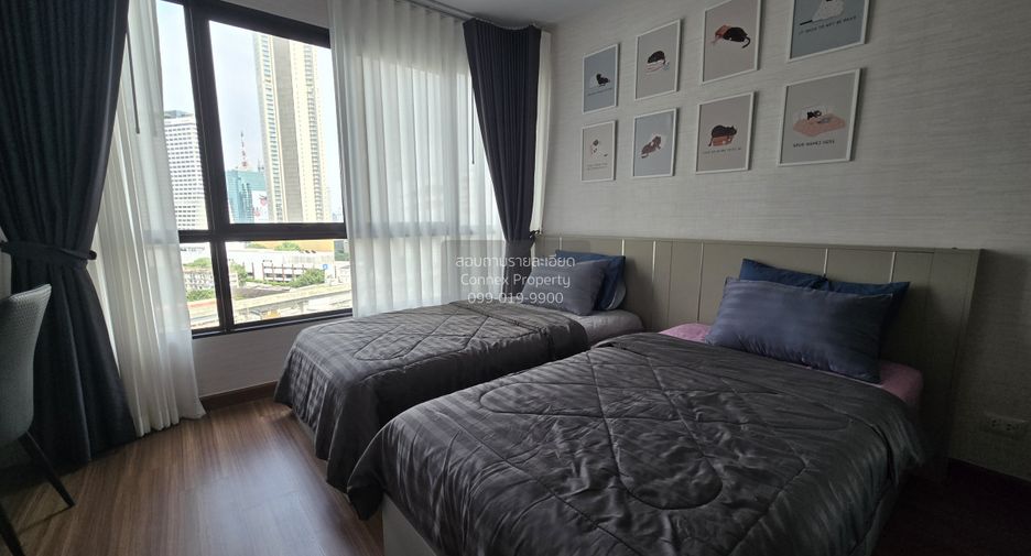 For rent 2 bedrooms condo in Khlong San, Bangkok