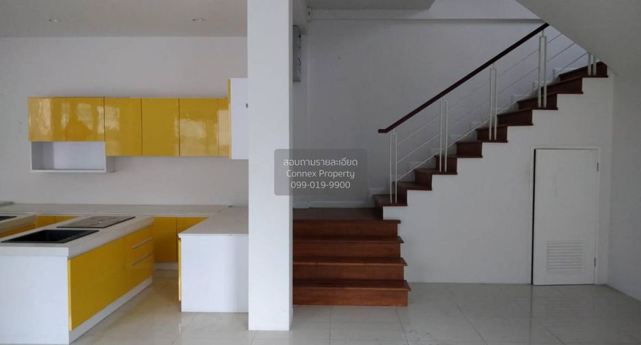 Casa adosada en venta de 2 habitaciones en Bueng Kum, Bangkok