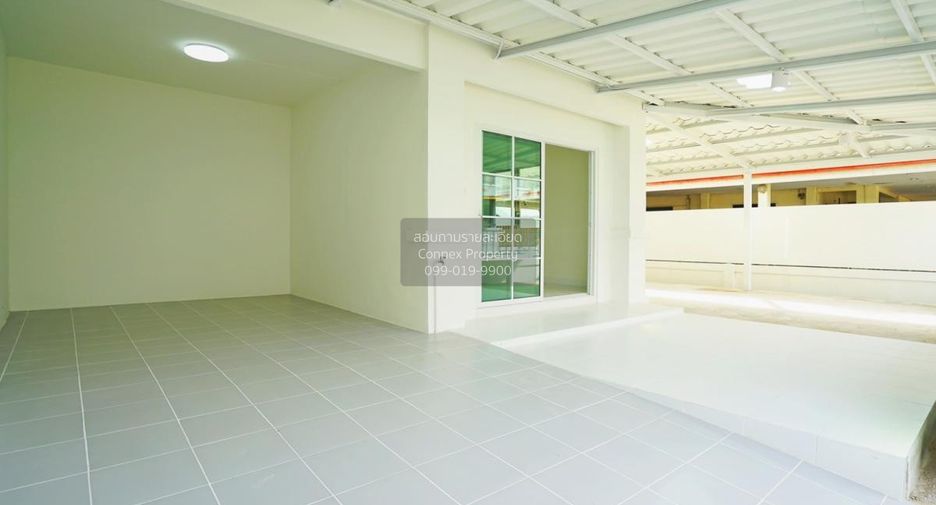 For sale 4 bedrooms townhouse in Bang Bua Thong, Nonthaburi