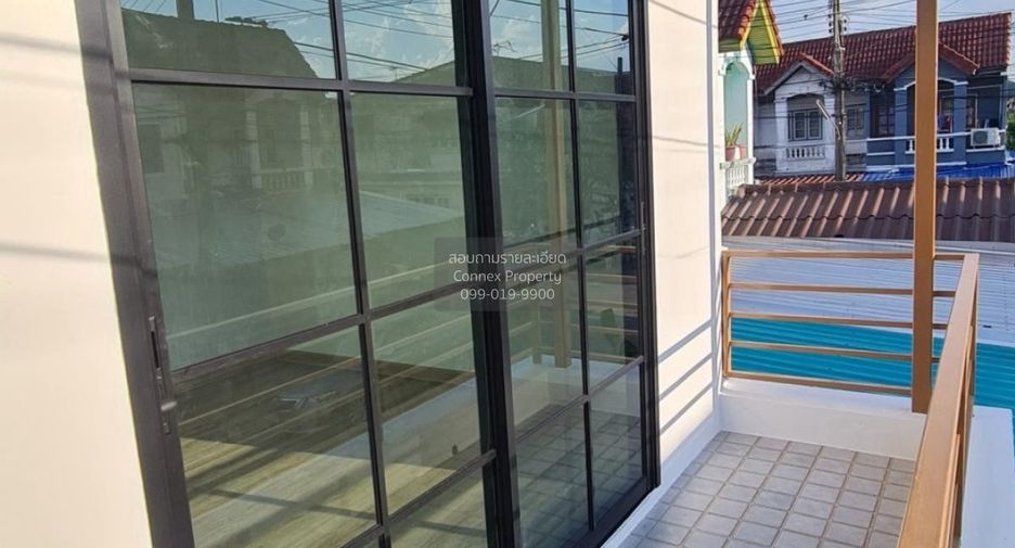 For sale 3 bedrooms townhouse in Sai Mai, Bangkok