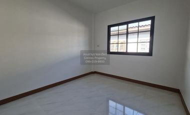 For sale 3 bedrooms townhouse in Sai Mai, Bangkok