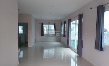For sale 3 bedrooms house in Thung Khru, Bangkok
