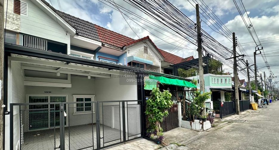 For sale 2 bedrooms townhouse in Sai Mai, Bangkok