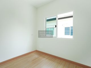 For sale 4 ベッドルーム townhouse in Chom Thong, Bangkok