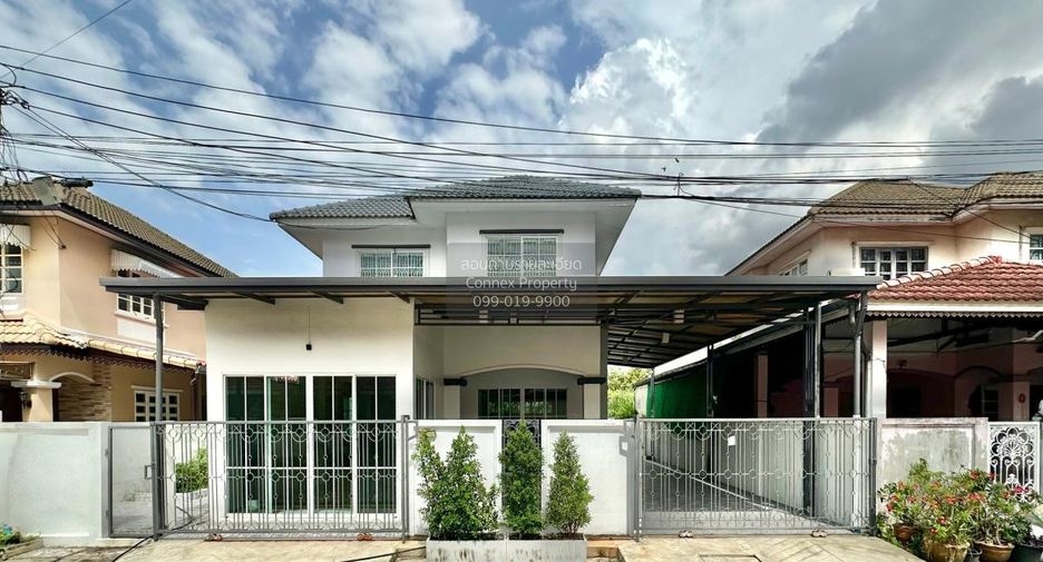 For sale 4 bedrooms house in Khlong Sam Wa, Bangkok