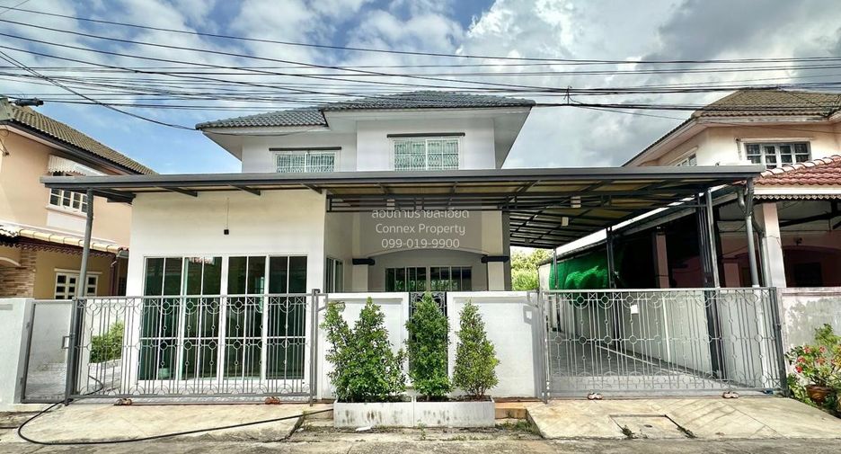 For sale 4 bedrooms house in Khlong Sam Wa, Bangkok