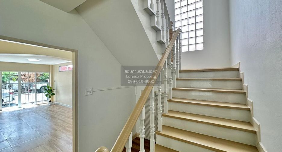 For sale 4 bedrooms house in Khlong Sam Wa, Bangkok