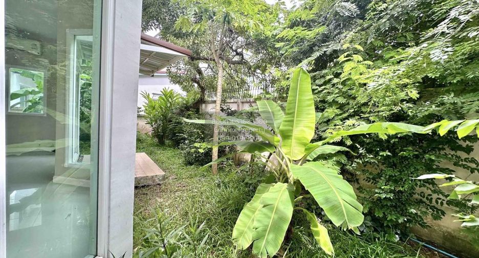 For sale 3 bedrooms house in Mueang Nonthaburi, Nonthaburi