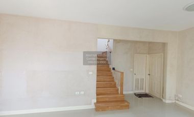 For sale 3 bedrooms house in Mueang Nonthaburi, Nonthaburi