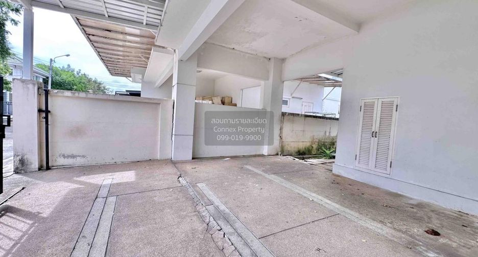 For sale 3 bedrooms house in Mueang Nonthaburi, Nonthaburi