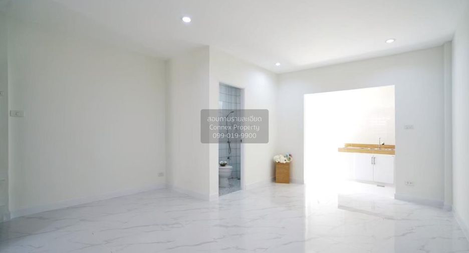 For sale 3 ベッドルーム townhouse in Bang Bua Thong, Nonthaburi