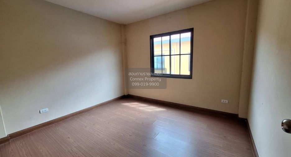 Reihenhaus zum Kauf mit 3 Zimmer in Wang Noi, Phra Nakhon Si Ayutthaya