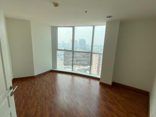 For sale 2 bedrooms condo in Bang Kapi, Bangkok