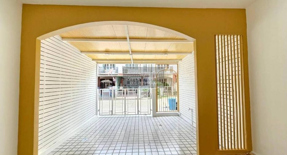 For sale 2 bedrooms townhouse in Bang Bua Thong, Nonthaburi