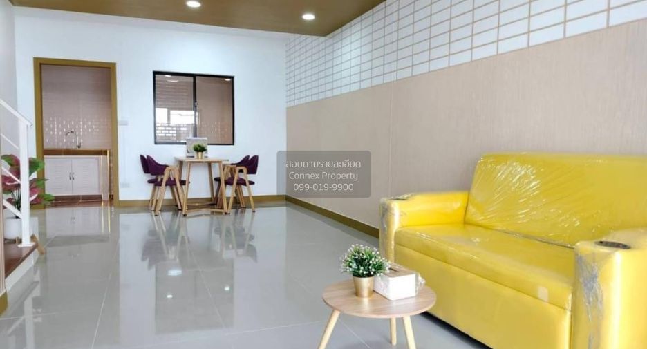 Casa adosada en venta de 3 habitaciones en Bang Yai, Nonthaburi