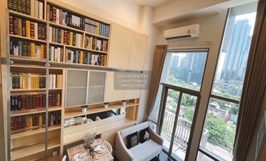 For sale 1 bed condo in Khlong Toei, Bangkok