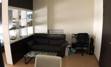 Wohnung zum Kauf mit 1 Zimmer in Yan Nawa, Bangkok