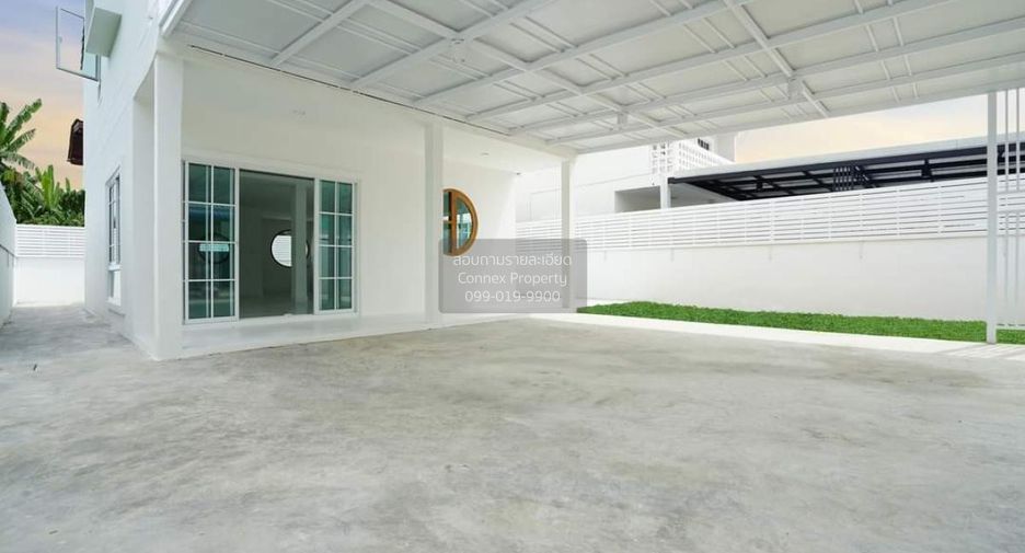 Haus zum Kauf mit 4 Zimmer in Bangkok Yai, Bangkok