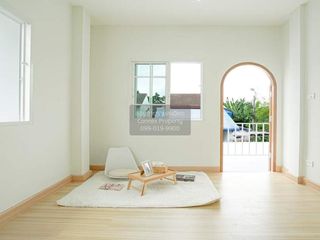 Haus zum Kauf mit 4 Zimmer in Bangkok Yai, Bangkok