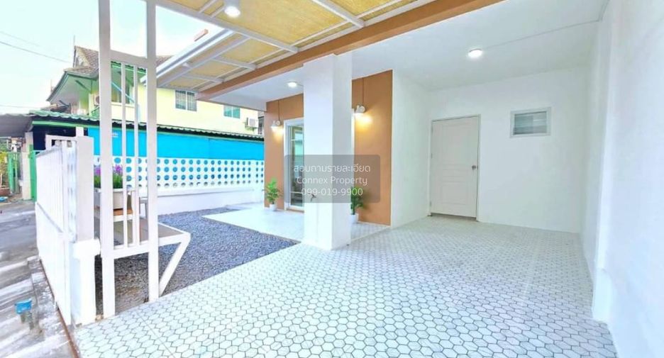 Casa adosada en venta de 3 habitaciones en Bang Bua Thong, Nonthaburi