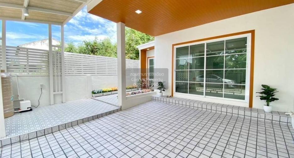For sale 3 ベッドルーム townhouse in Bang Kruai, Nonthaburi