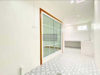 For sale 3 ベッドルーム townhouse in Bang Kruai, Nonthaburi